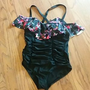 Torrid flutter ruffle swimsuit